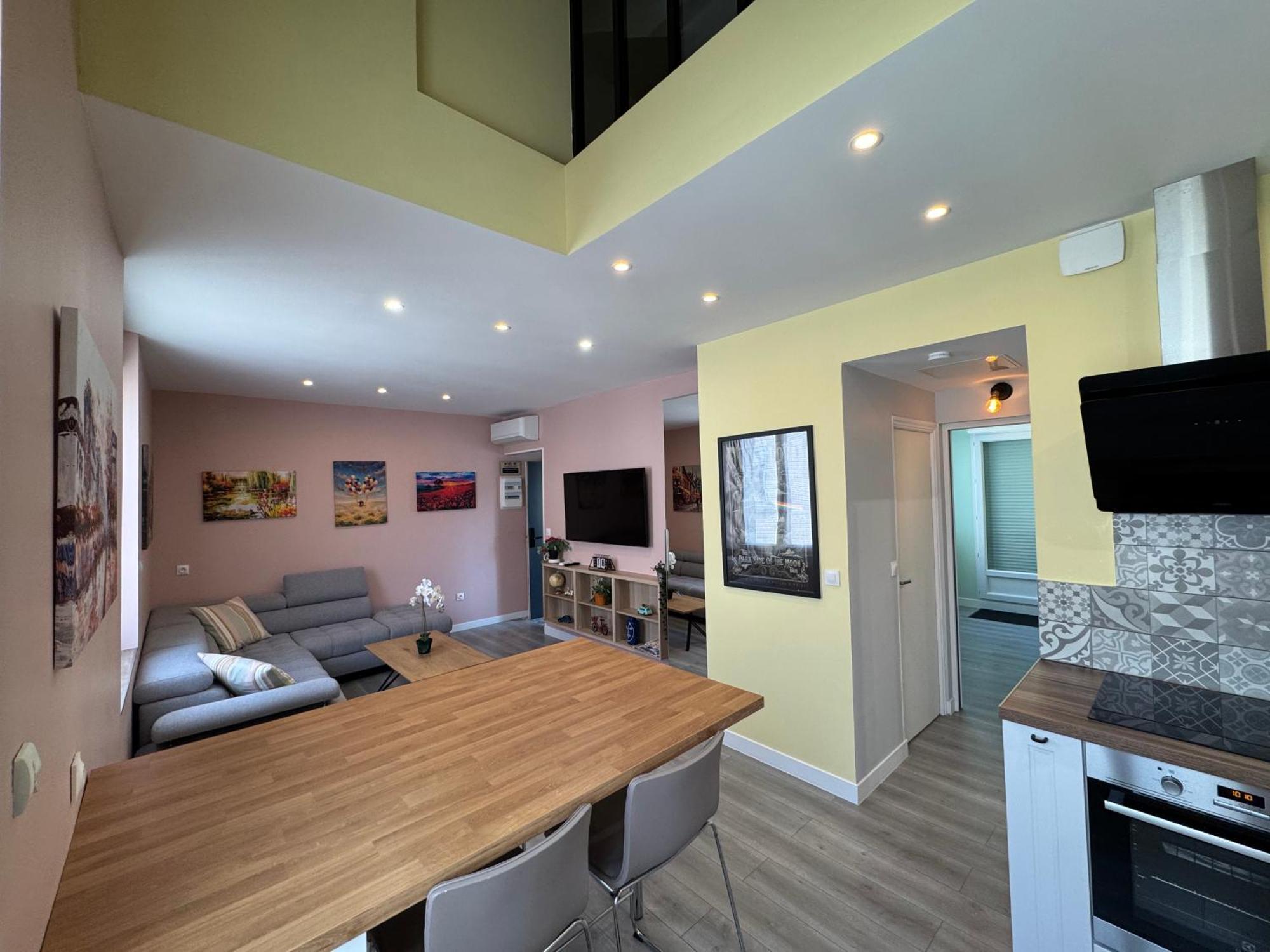 70M2 Climatise - Parking Prive - Lycee Roosevelt - Reims Arena Apartment Luaran gambar